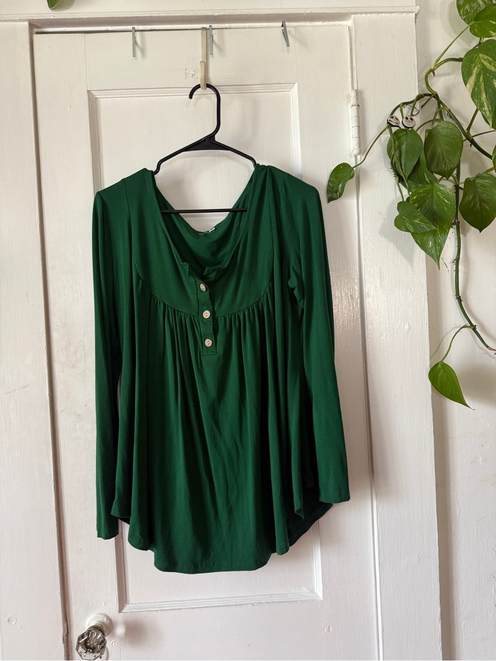 Women’s Long-Sleeve Draped Neck Green Top size 2XL